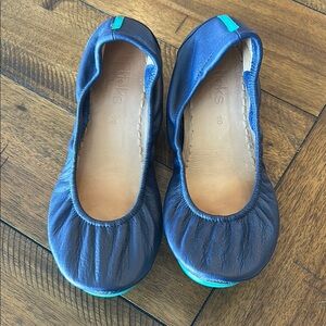 Tieks ballet flats - Size 10 - California Navy blue
